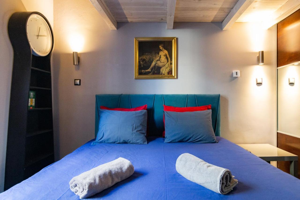 Lilly Apartment Main Train Station Old Town By The Castle Suites Cracóvia Exterior foto